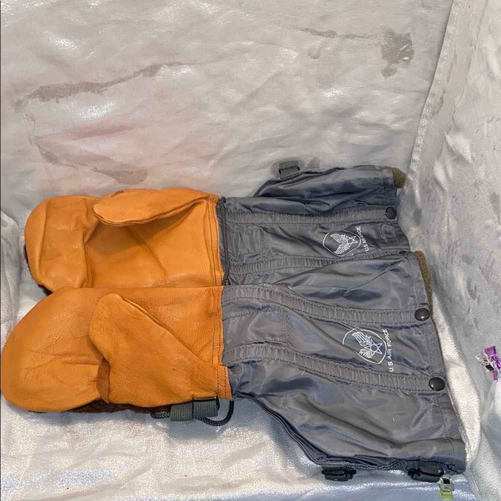 Brand New, WW2 Air Force bomber gauntlet gloves